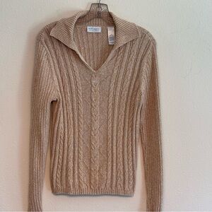 Villager Women's Beige V-Neck Sweater Size Medium